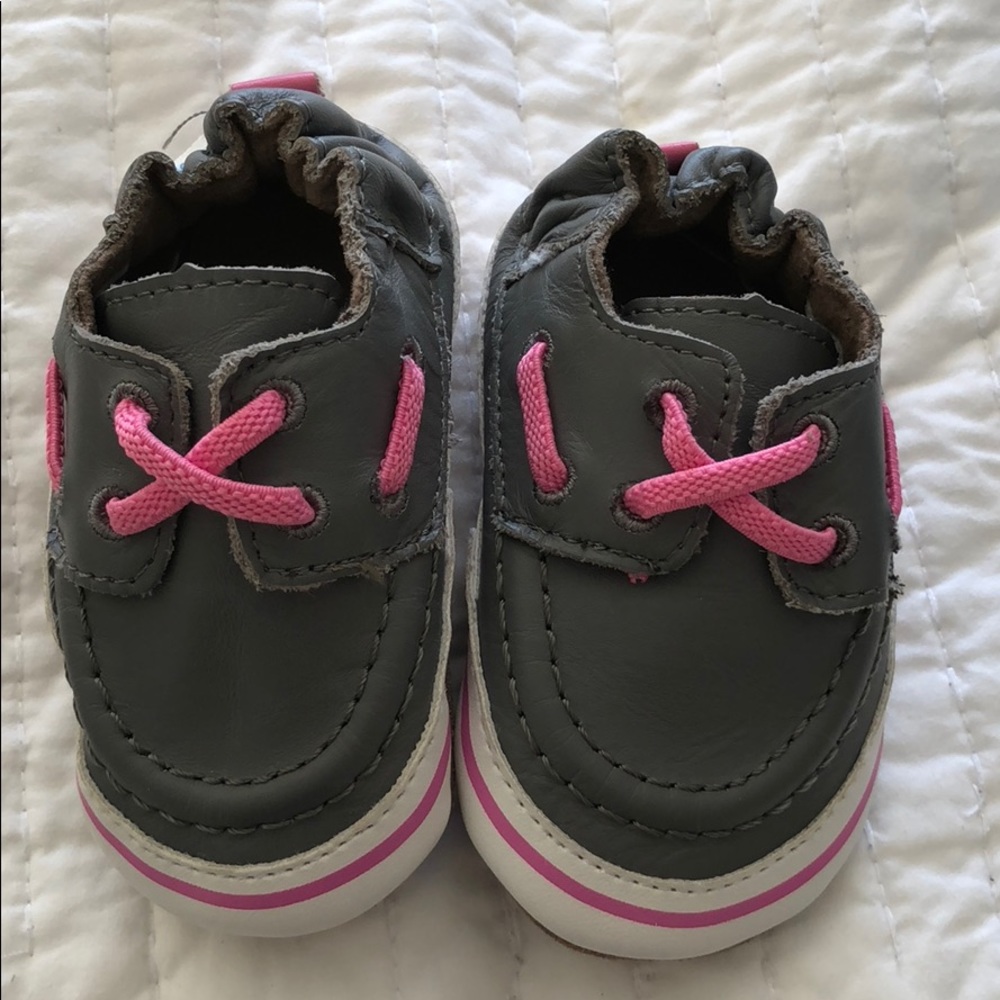 Robeez shoes for baby girl